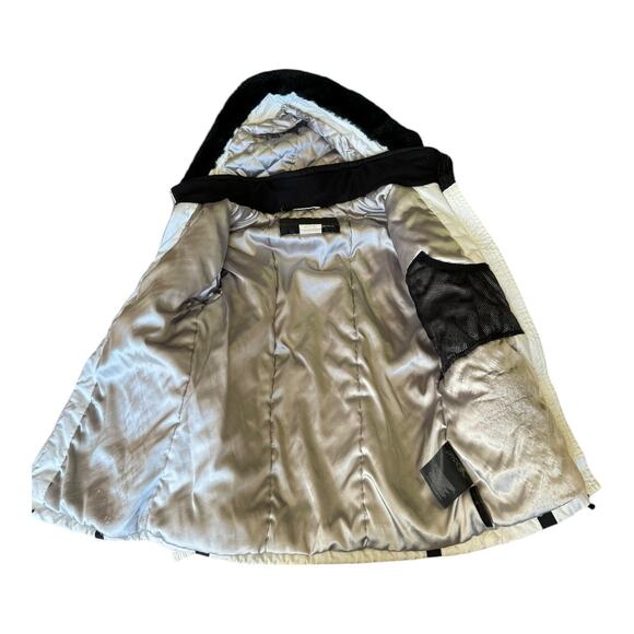 Spyder For Girls white & black ski snowboard coat removable fur hood aged 12-14 - Picture 10 of 15